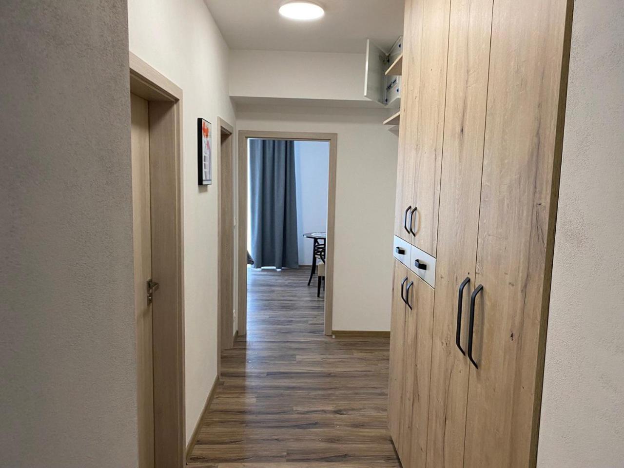Perla Hradce 101 Apartman Hradec Králové Kültér fotó