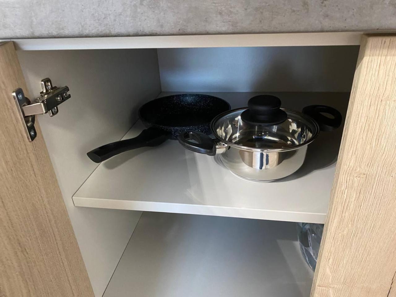 Perla Hradce 101 Apartman Hradec Králové Kültér fotó