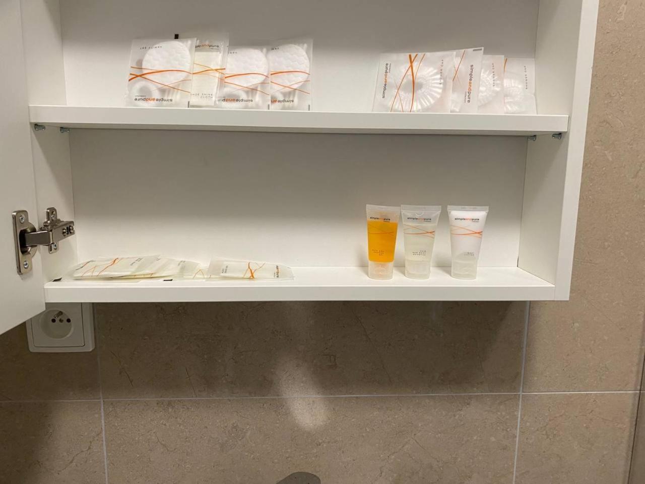 Perla Hradce 101 Apartman Hradec Králové Kültér fotó